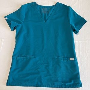 Figs Casma Three Pocket Scrub Top Technical Collection in Deep Aqua Small